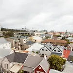 Madison Views Of Table Bay